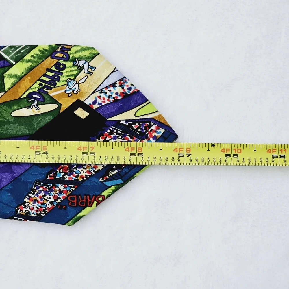 Nicole Miller VINTAGE 1992 Baseball Themed Novelty 100%‎ Silk Hand-Sewn Tie